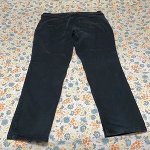 Levi’s 542 Black Pencil Jeans 18W Medium
